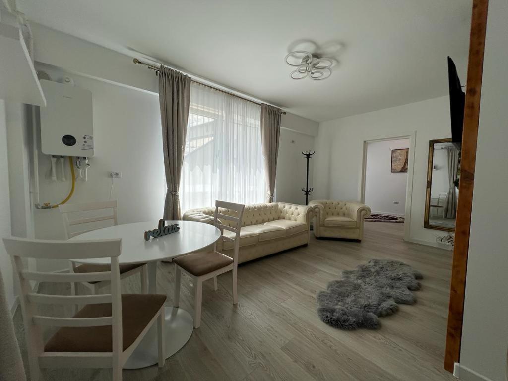 Urban Apartments And Studios - City Center Ιάσιο Εξωτερικό φωτογραφία