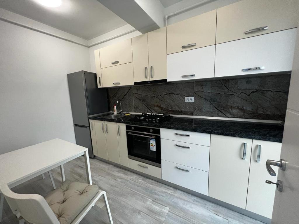 Urban Apartments And Studios - City Center Ιάσιο Εξωτερικό φωτογραφία