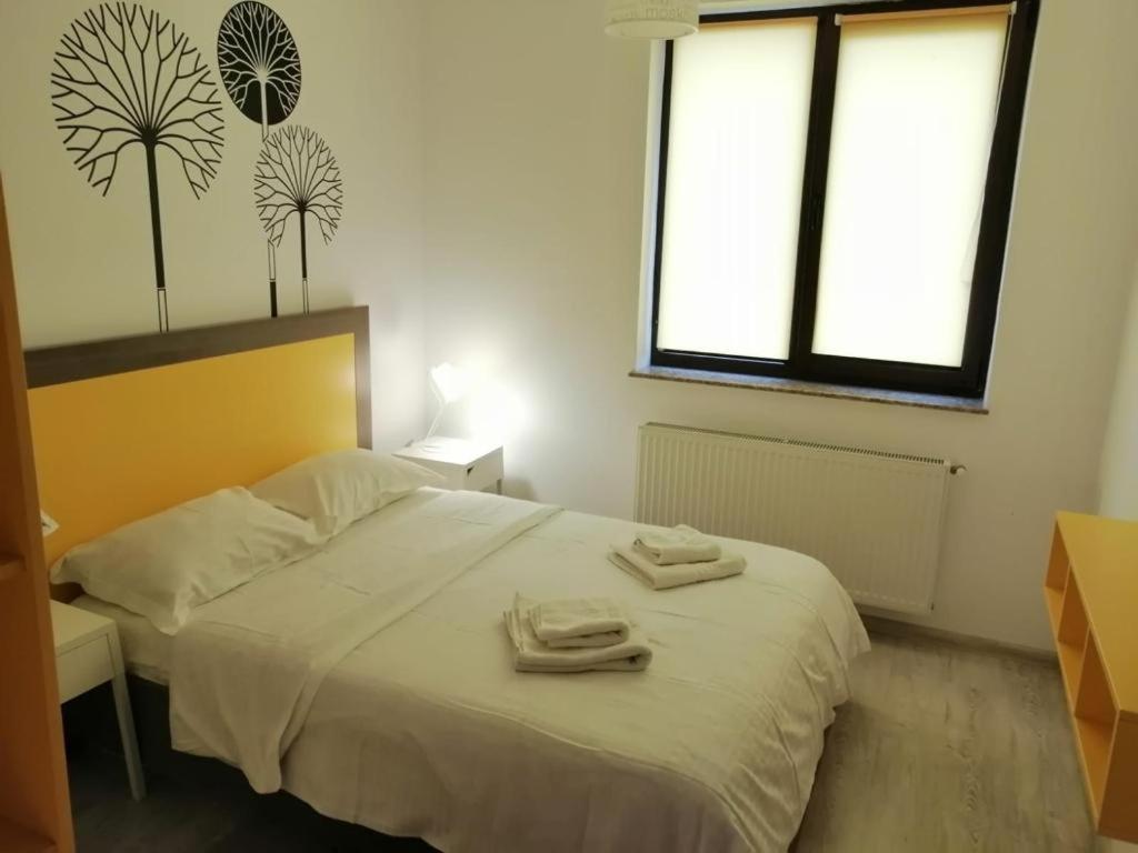 Urban Apartments And Studios - City Center Ιάσιο Δωμάτιο φωτογραφία